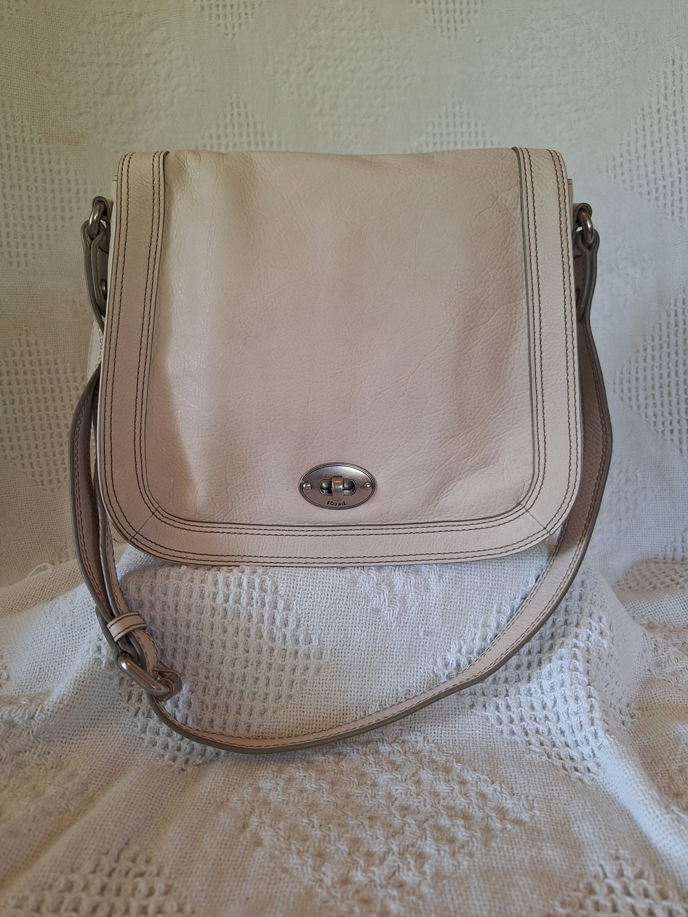 Vintage FOSSIL Ivory Leather MARLOW Flap Messenger Purse Handbag Crossbody